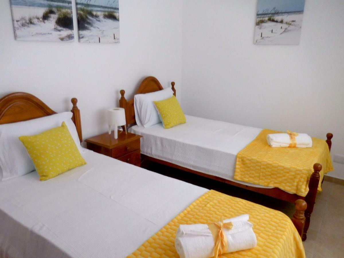 Casa Amarela Pêra